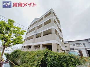 マンションアミーアミーの物件外観写真